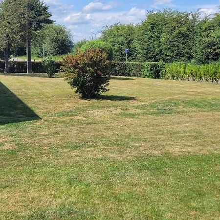 Maison De Campagne Bièvre المظهر الخارجي الصورة